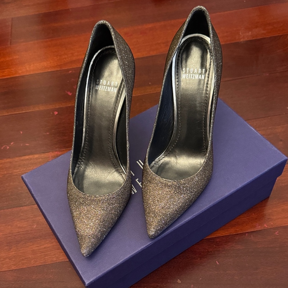 Stuart Weitzman Sparkle Heels - Black and Gold